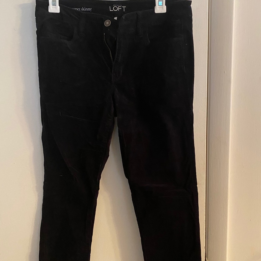 Skinny fine corduroy pants